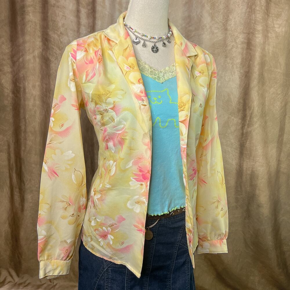 Vintage Floral Top 90s Button Up Blouse Yellow Pink Watercolor Art Pastel Boho